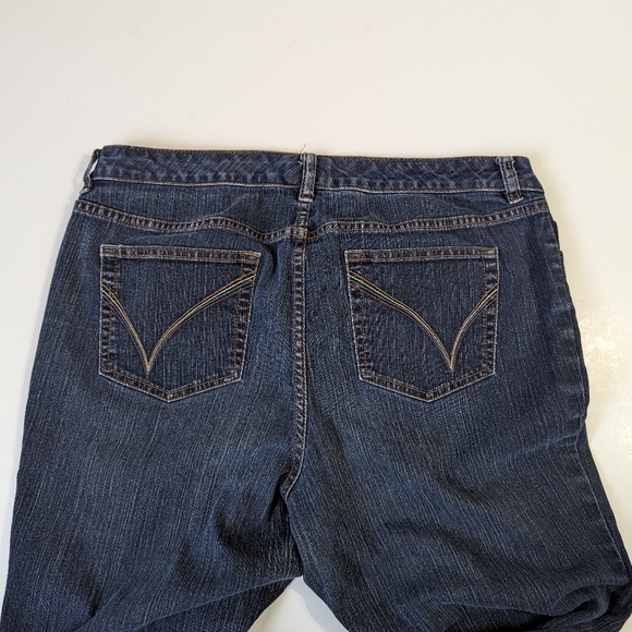 Venezia Jeans Size 4 Tall - Picture 7 of 8